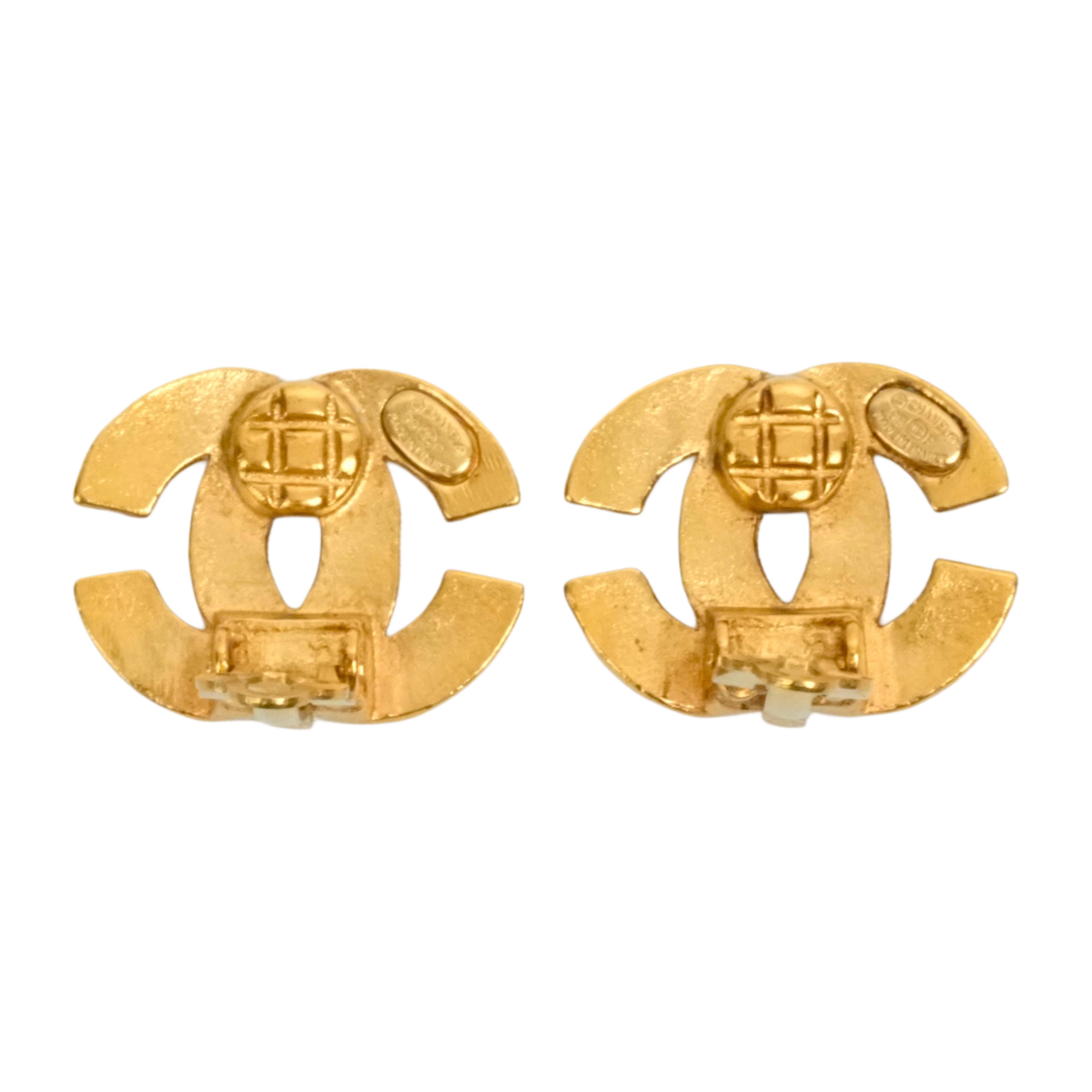 CHANEL Coco Mark Earrings