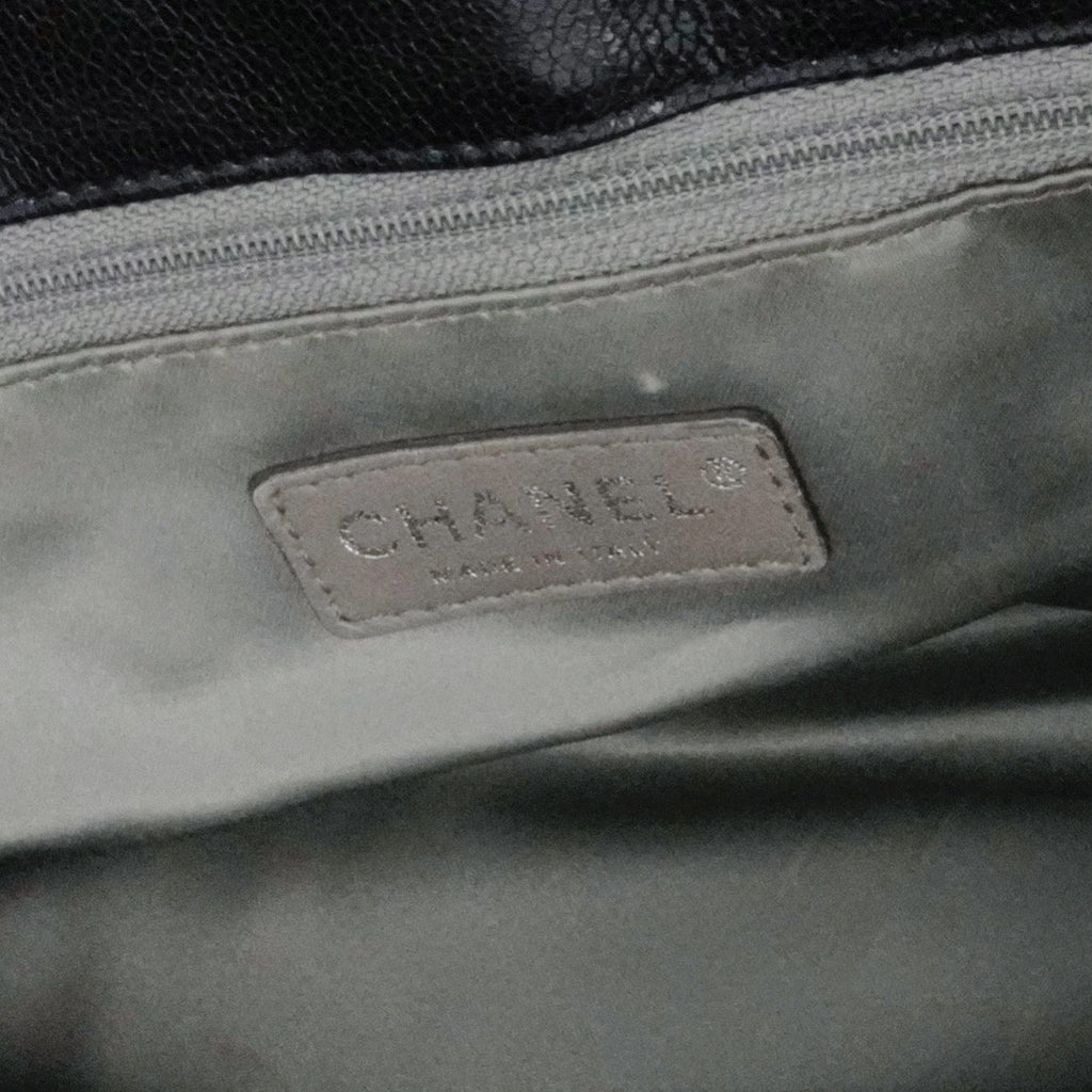 CHANEL 2006–2008 Caviar Skin Tote Bag / Shoulder Bag