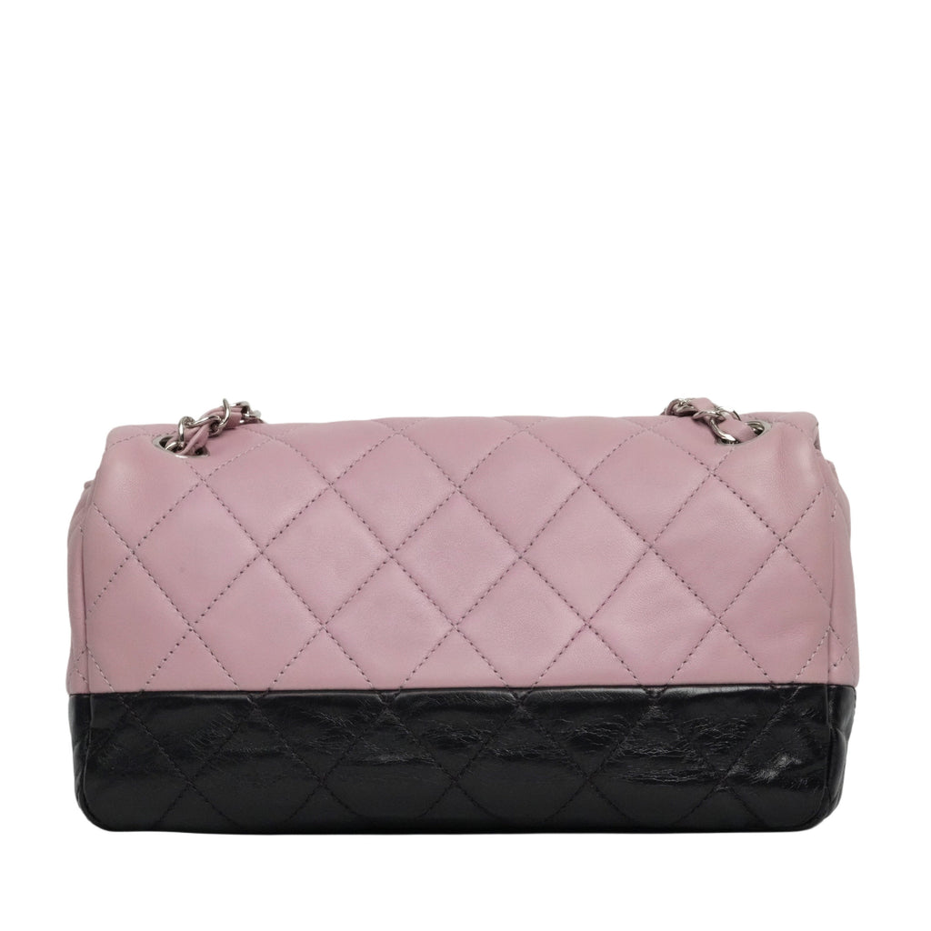 CHANEL 2008–2009 Matelassé Bicolor Chain Shoulder Bag