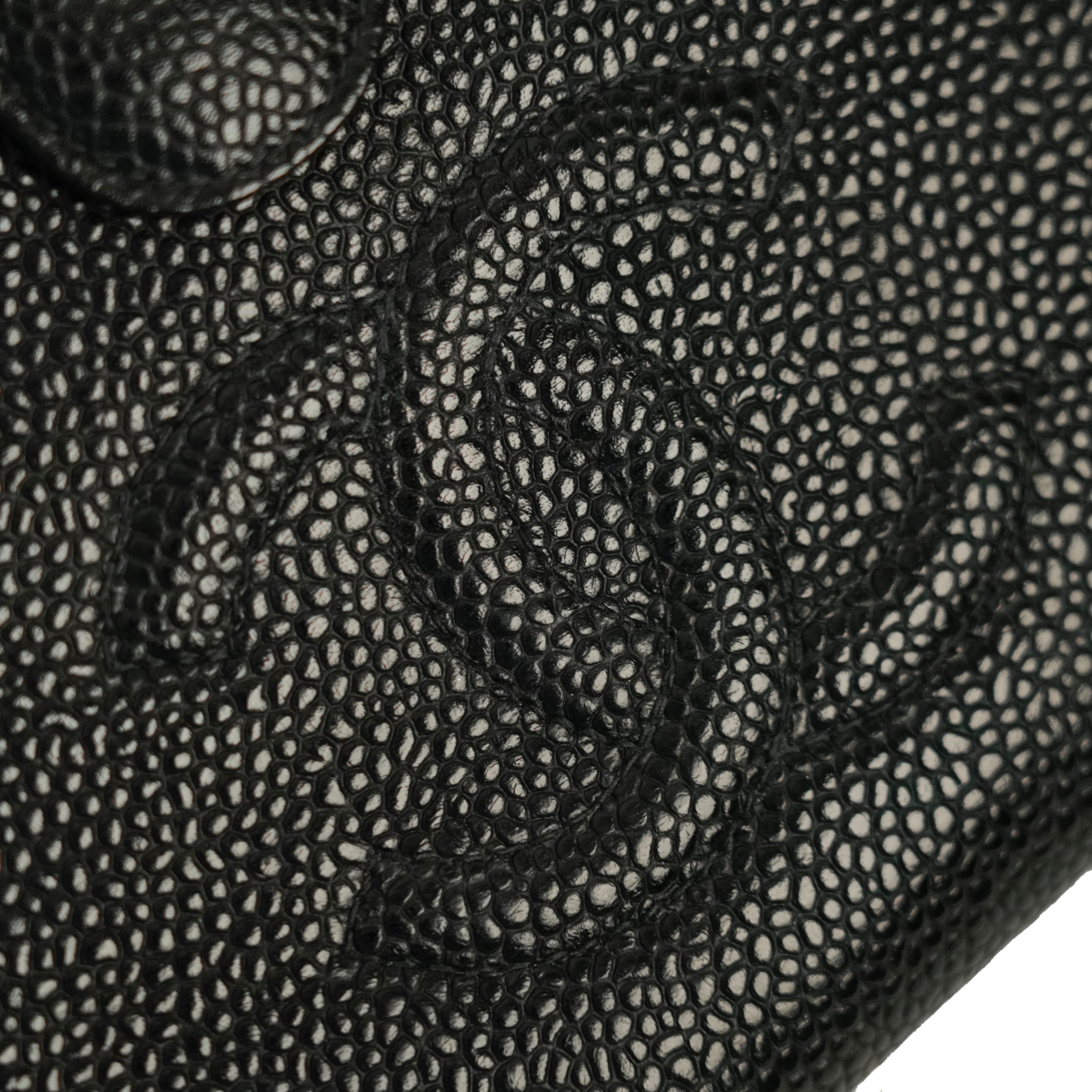 CHANEL 2003–2004 Coco Mark Caviar Skin Bifold Long Wallet
