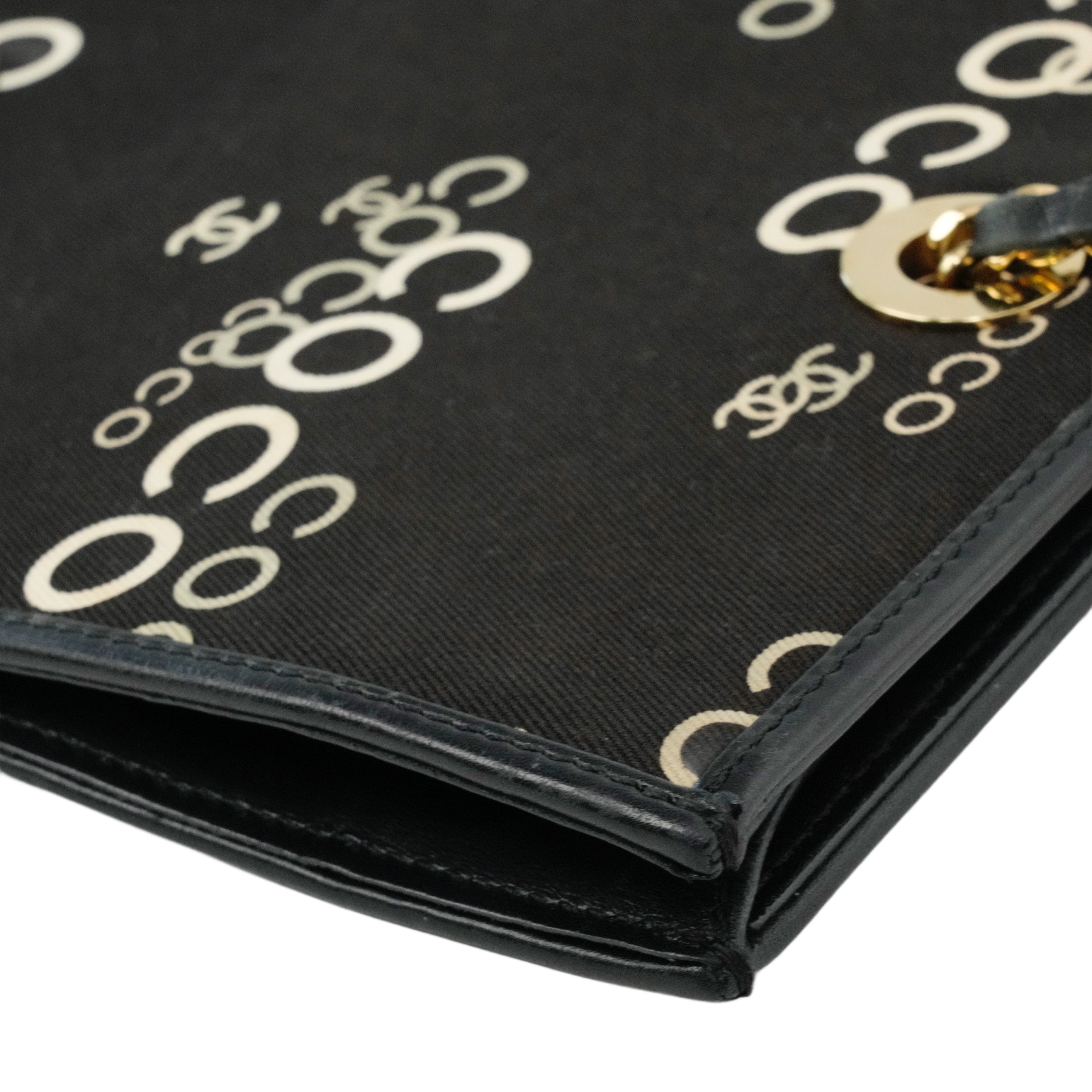 CHANEL 2002-2003 Coco Chain Tote Bag