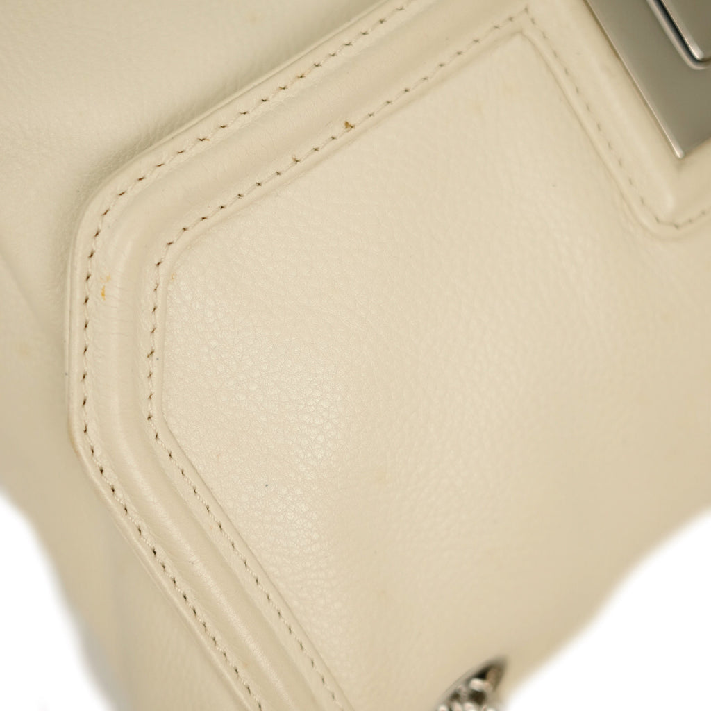 CHANEL 2008–2009 2.55 Chain Shoulder Bag