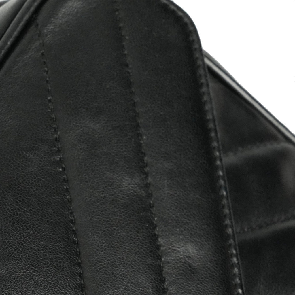 CHANEL 1991-1994 Coco Mark V-Stick Chain Lambskin Shoulder Bag