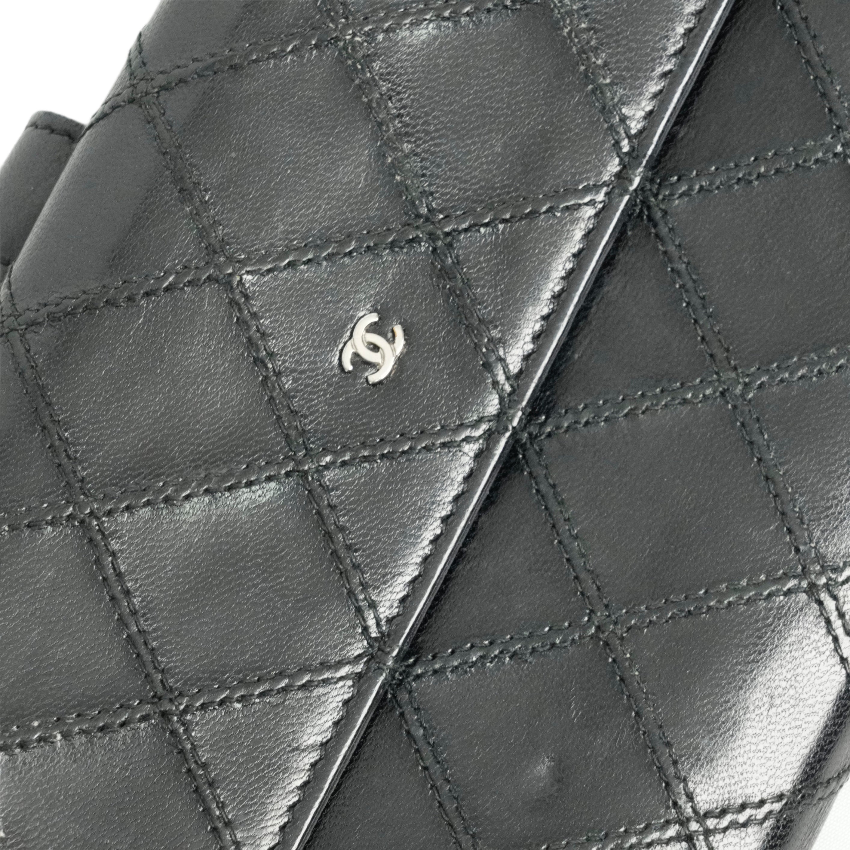 CHANEL 2009–2010 Matelassé Coco Mark Bi-Fold Long Wallet