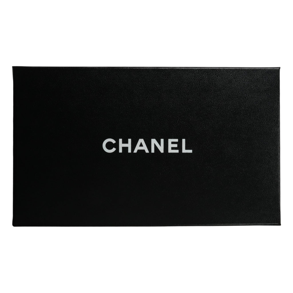 CHANEL 1994–1996 Caviar Skin Shoulder Bag