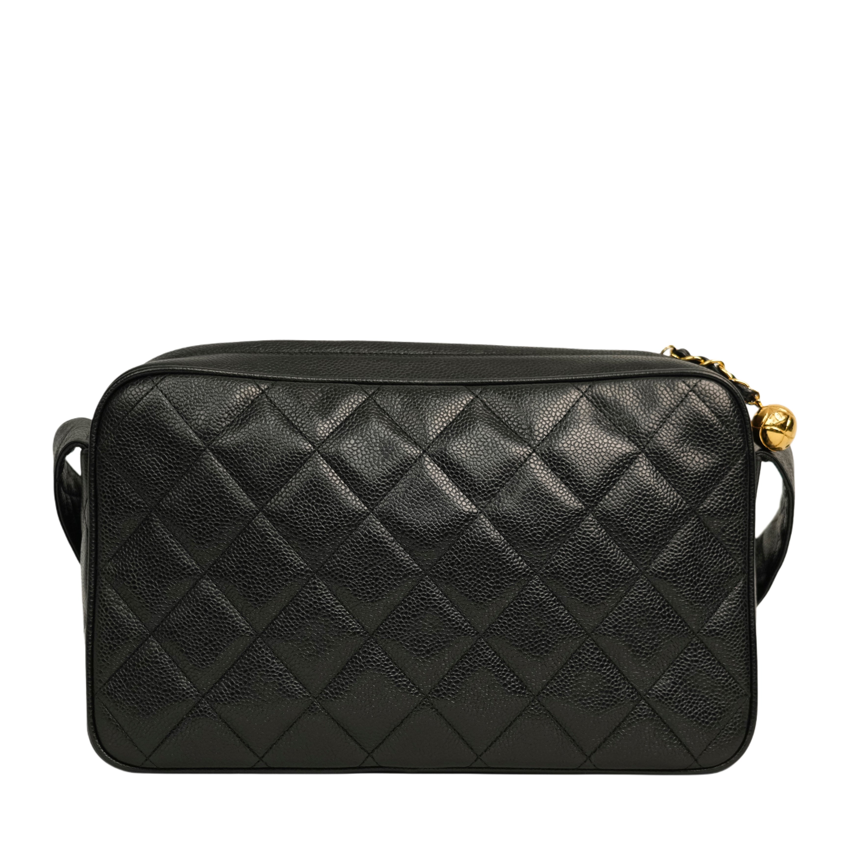 CHANEL 1994–1996 Matelasse Caviar Skin Shoulder Bag