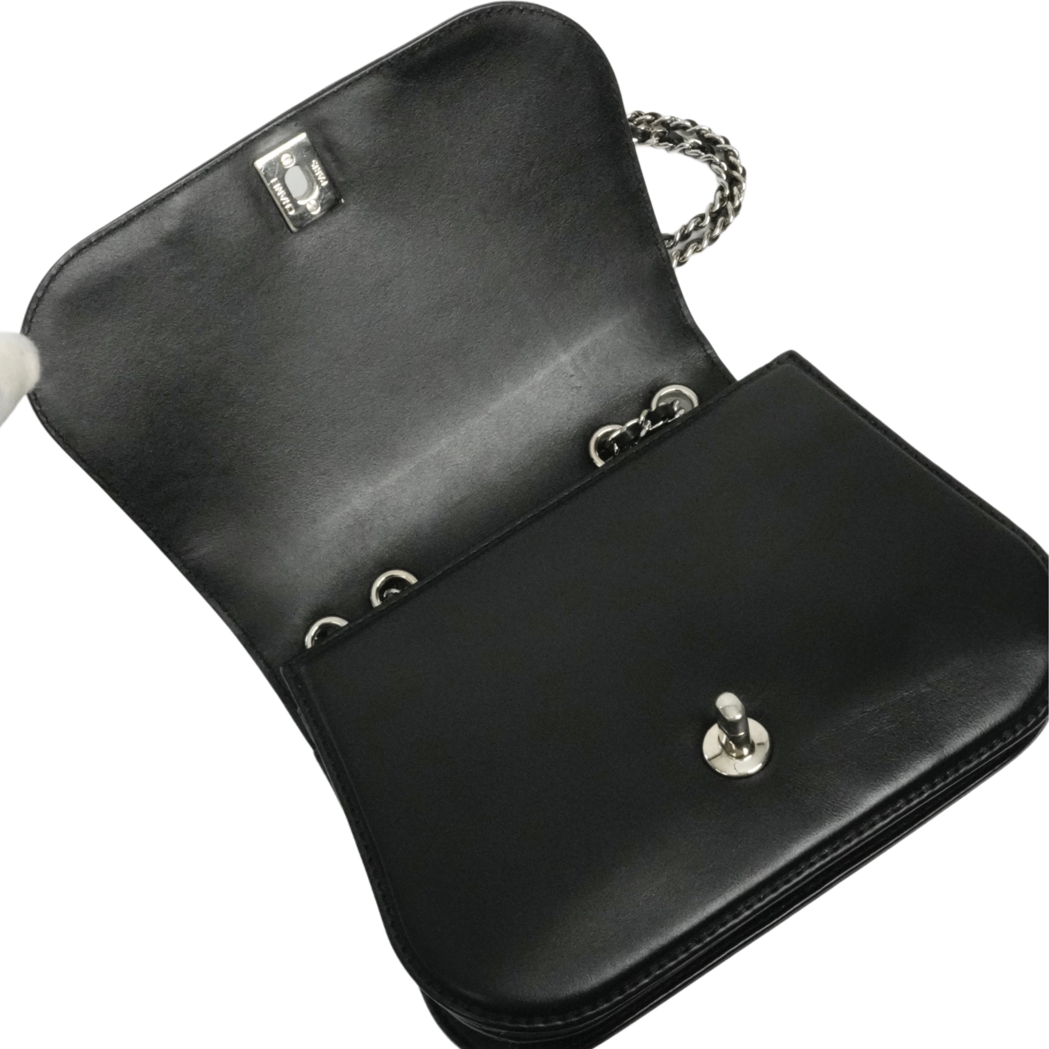 CHANEL Coco Mark Chain Shoulder Bag