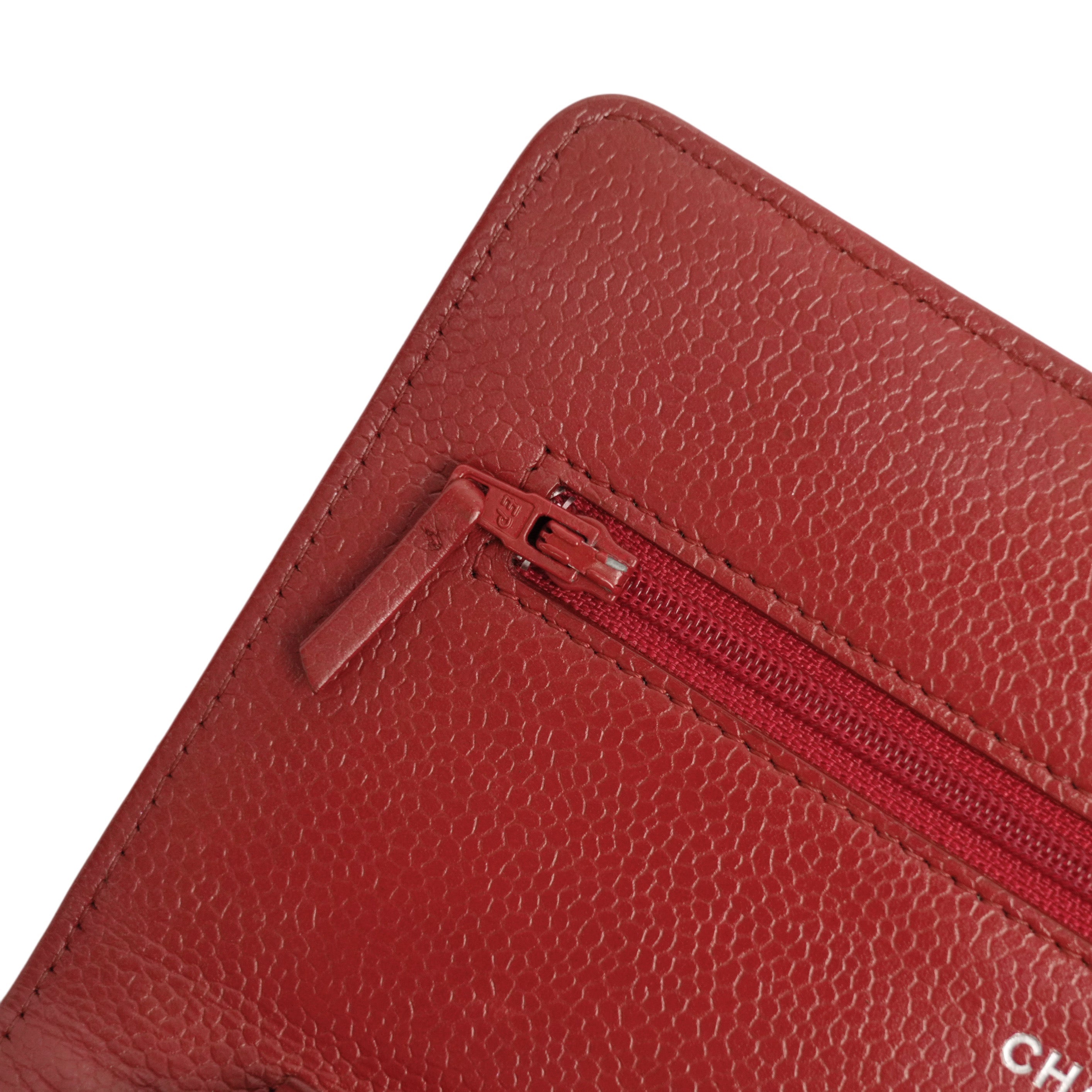 CHANEL 2014 Matelasse Caviar Skin Chain Wallet / Shoulder Bag