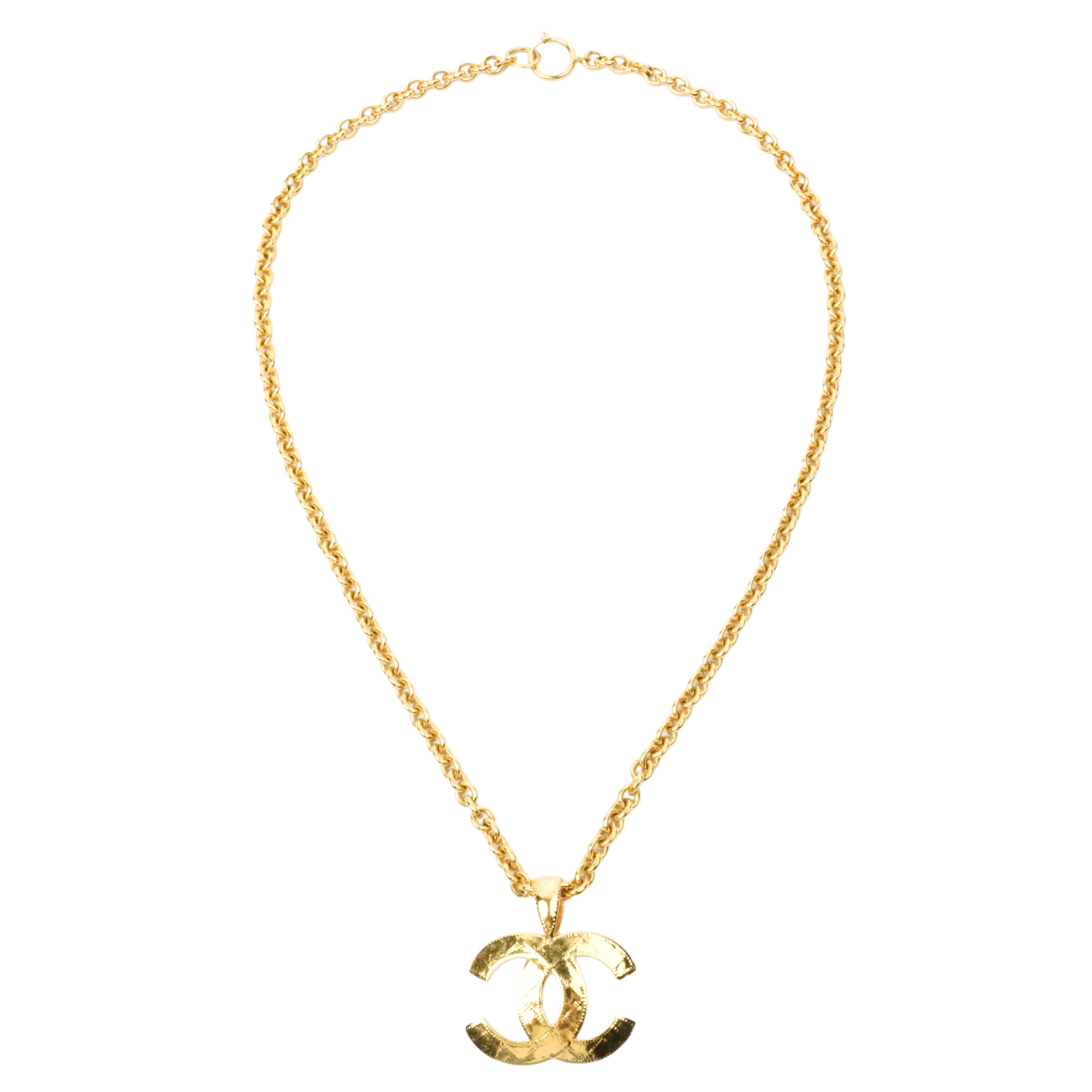 CHANEL CC Necklace