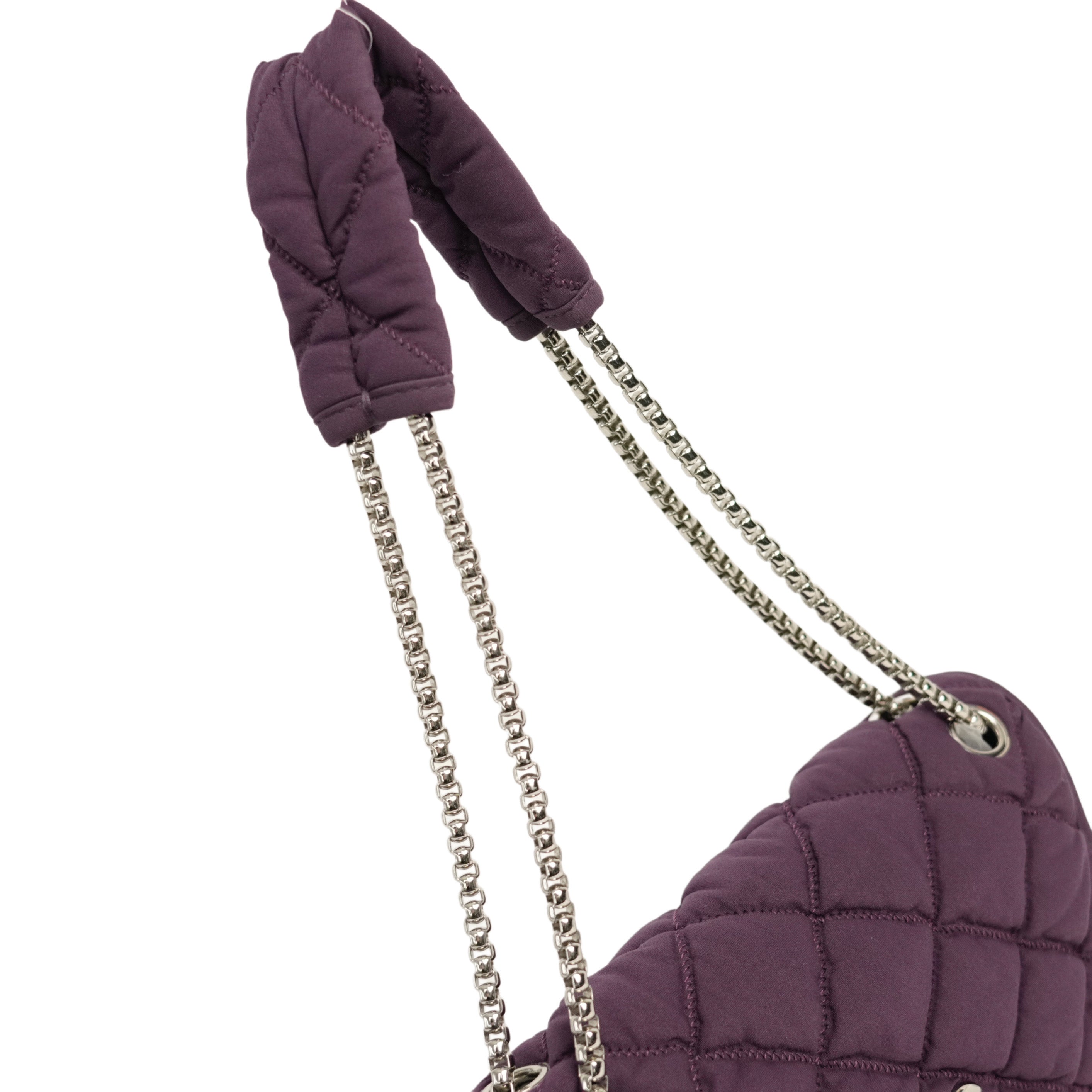 CHANEL 2008–2009 Matelassé Quilted Chain Shoulder Bag