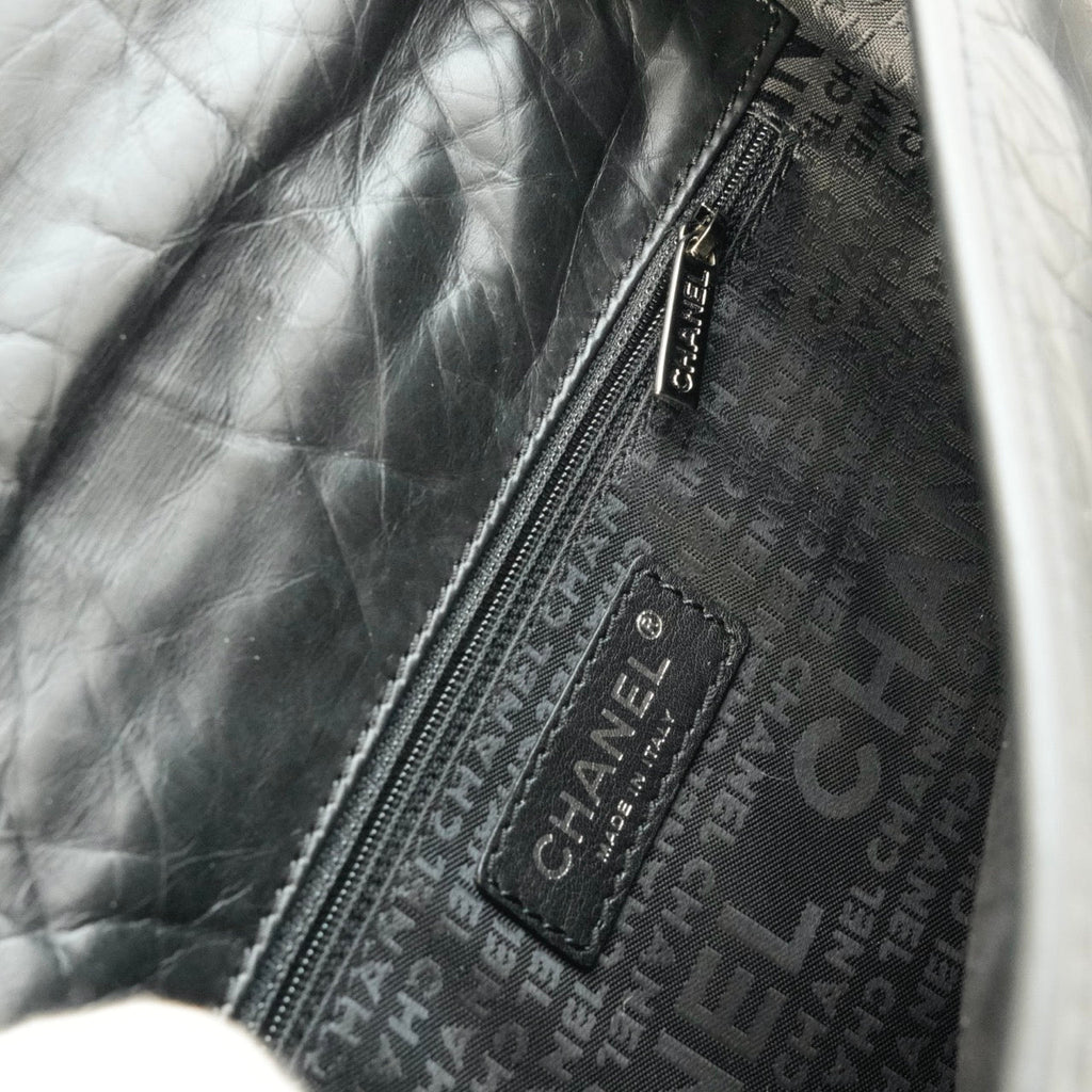 CHANEL 2005-2006 Matelassé Wild Stitch Shoulder Bag