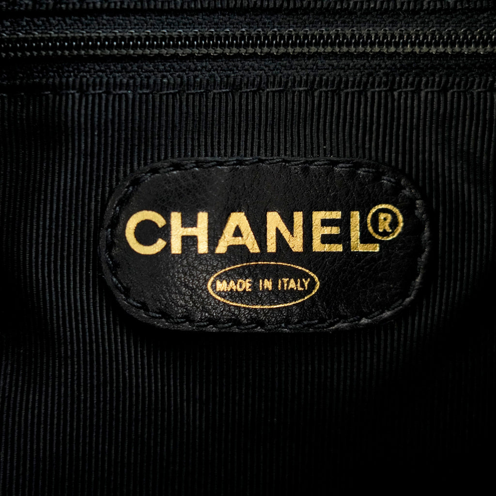 CHANEL 1994–1996 Drawstring Style Caviar Leather Backpack / Handbag