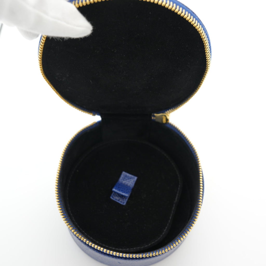 CHANEL 1994–1996 Caviar Skin Pouch Jewelry Case