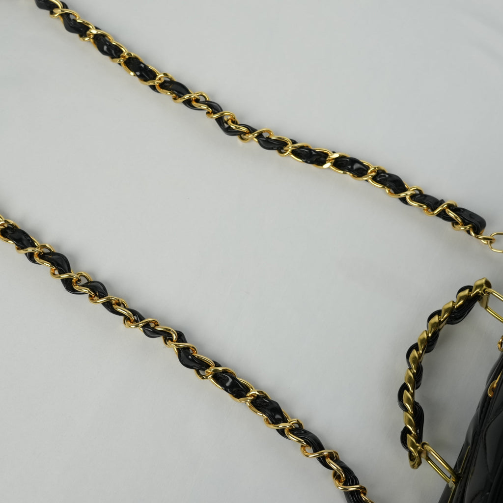 CHANEL 1994–1996 Matelassé Chain Shoulder Bag
