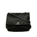 CHANEL Chain Shoulder Bag