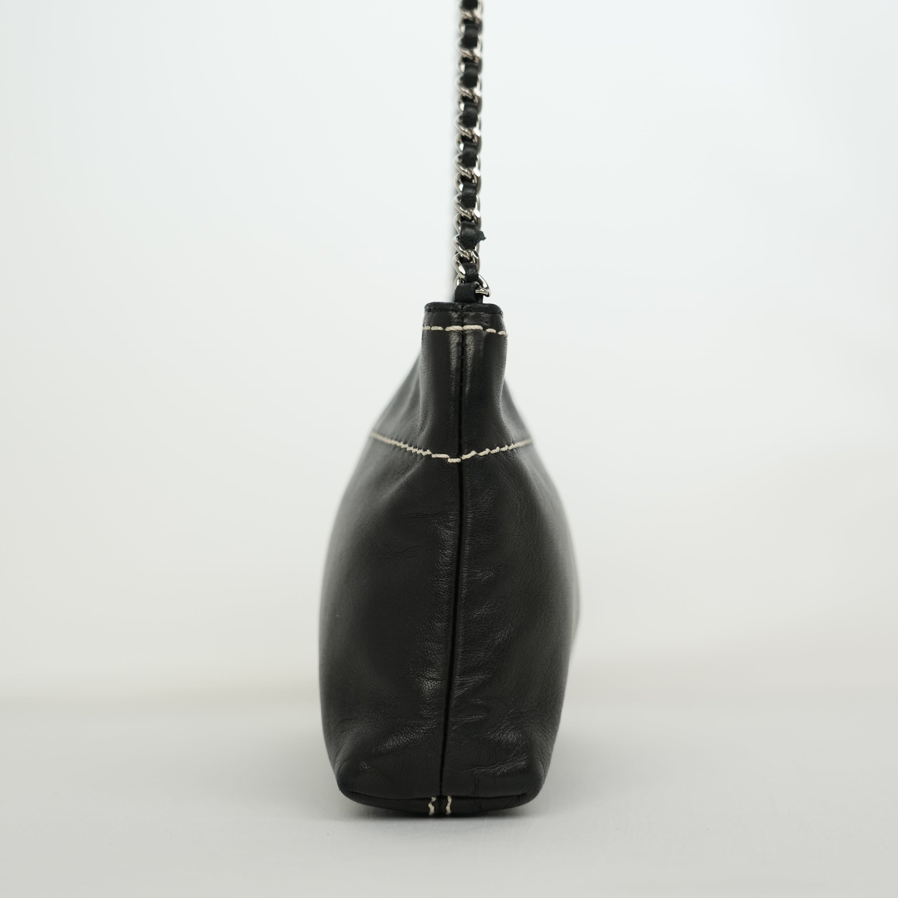 CHANEL 2003-2004 Chain Shoulder Bag