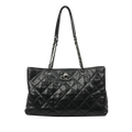 CHANEL 1991–1994 Matelassé Caviar Leather Shoulder Bag