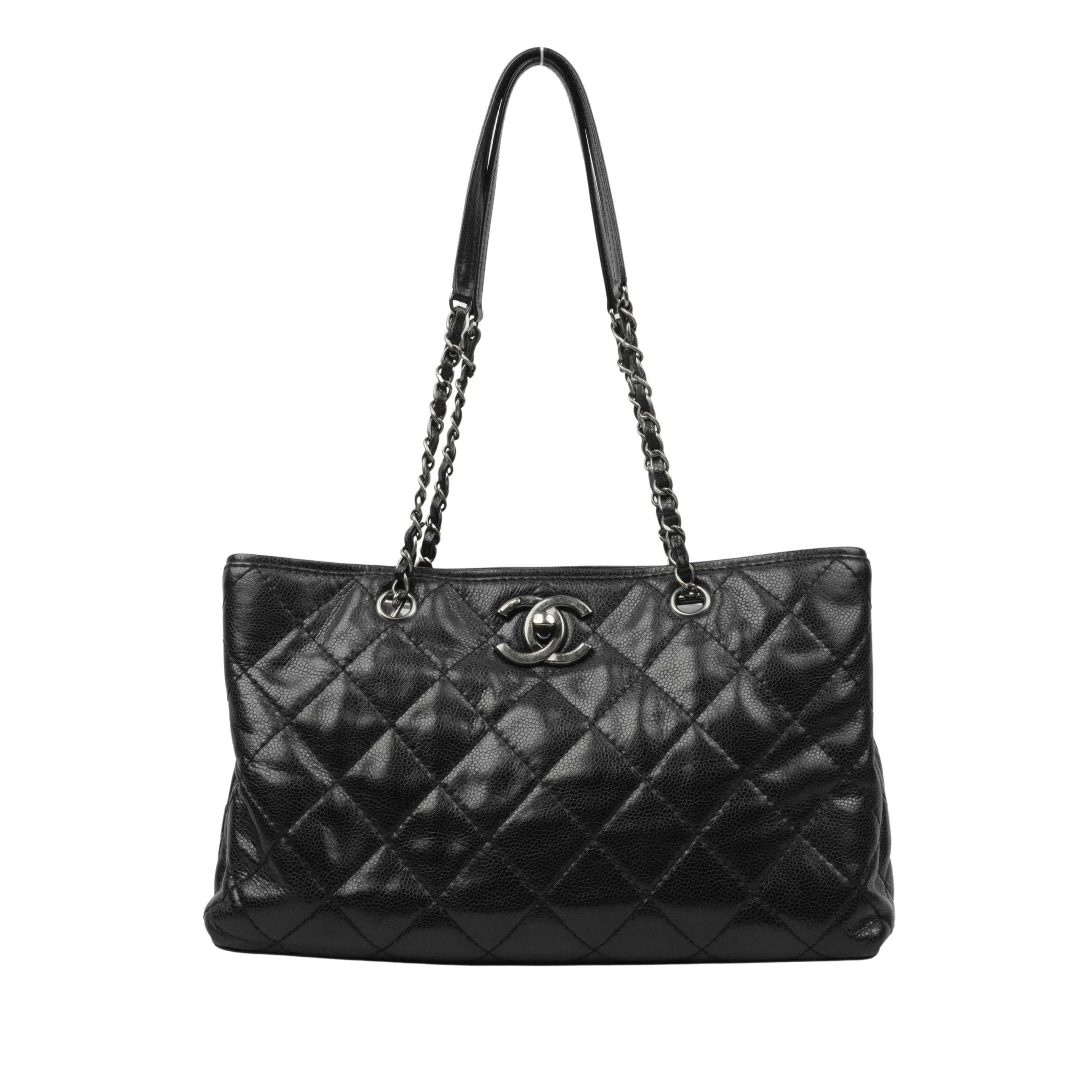 CHANEL 1991–1994 Matelassé Caviar Leather Shoulder Bag