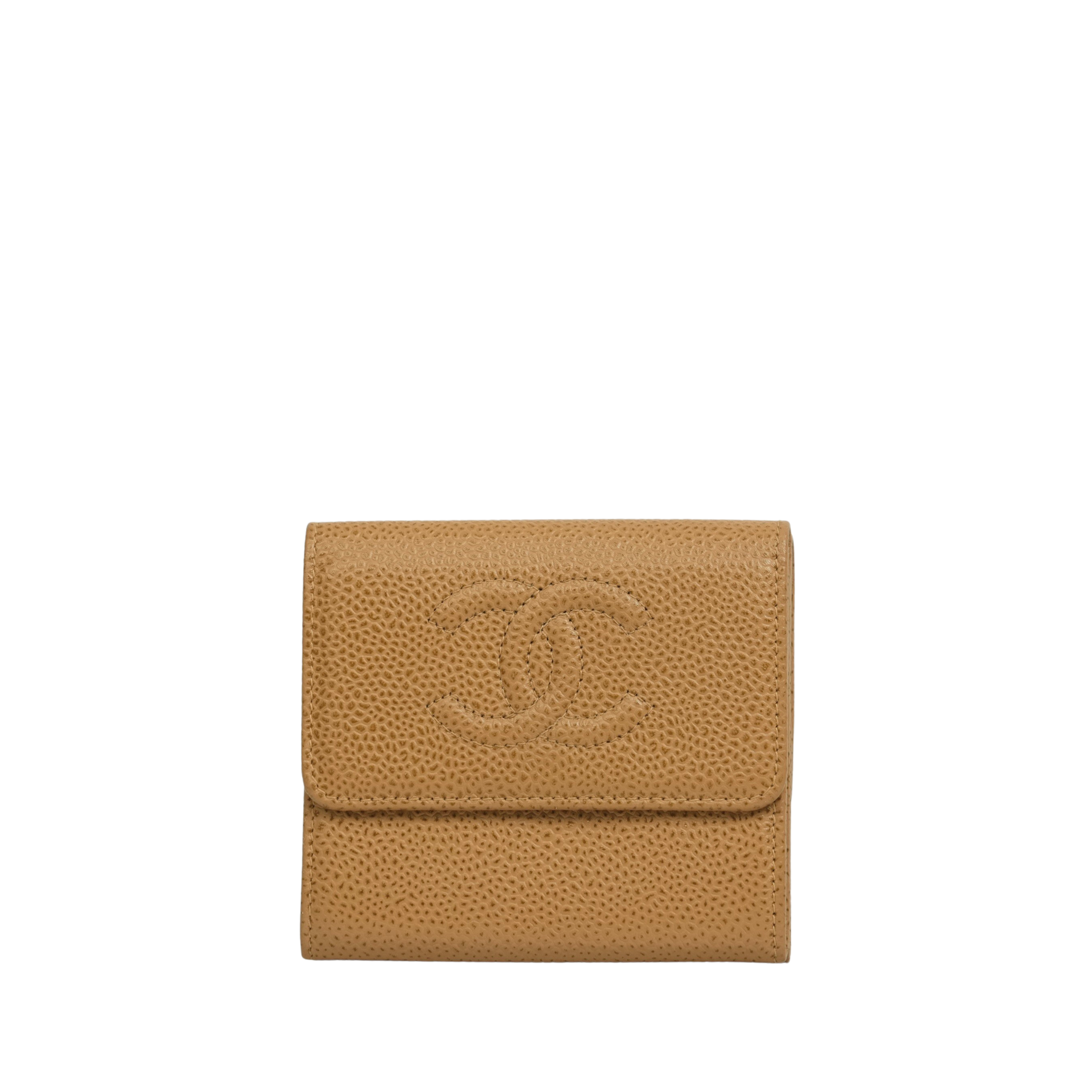 CHANEL 2003–2004 Coco Mark Caviar Leather Tri-Fold Wallet
