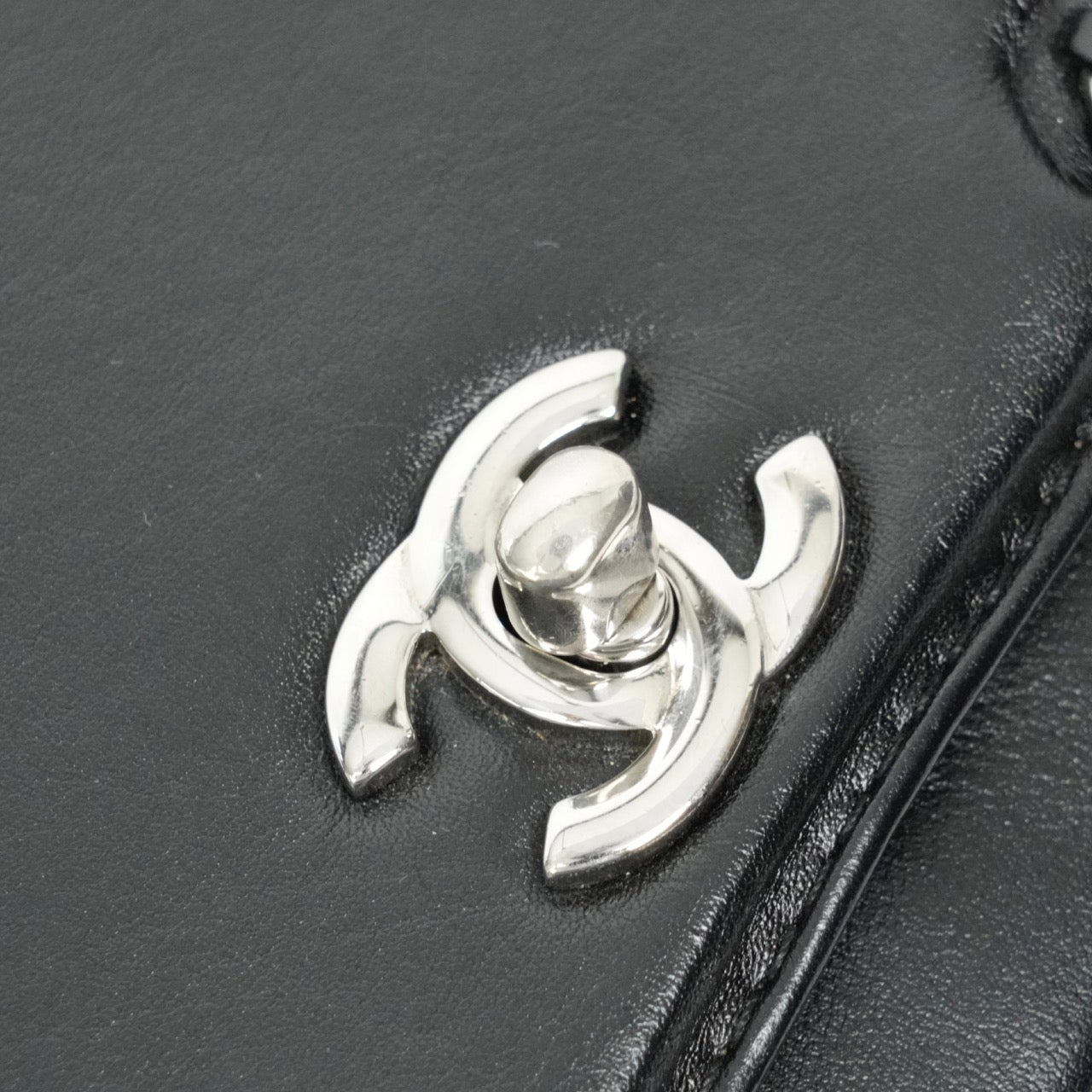 CHANEL Coco Mark Chain Shoulder Bag
