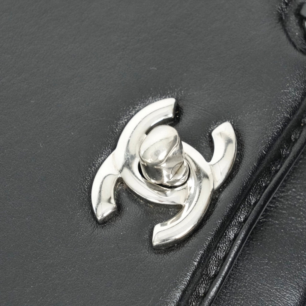 CHANEL Coco Mark Chain Shoulder Bag