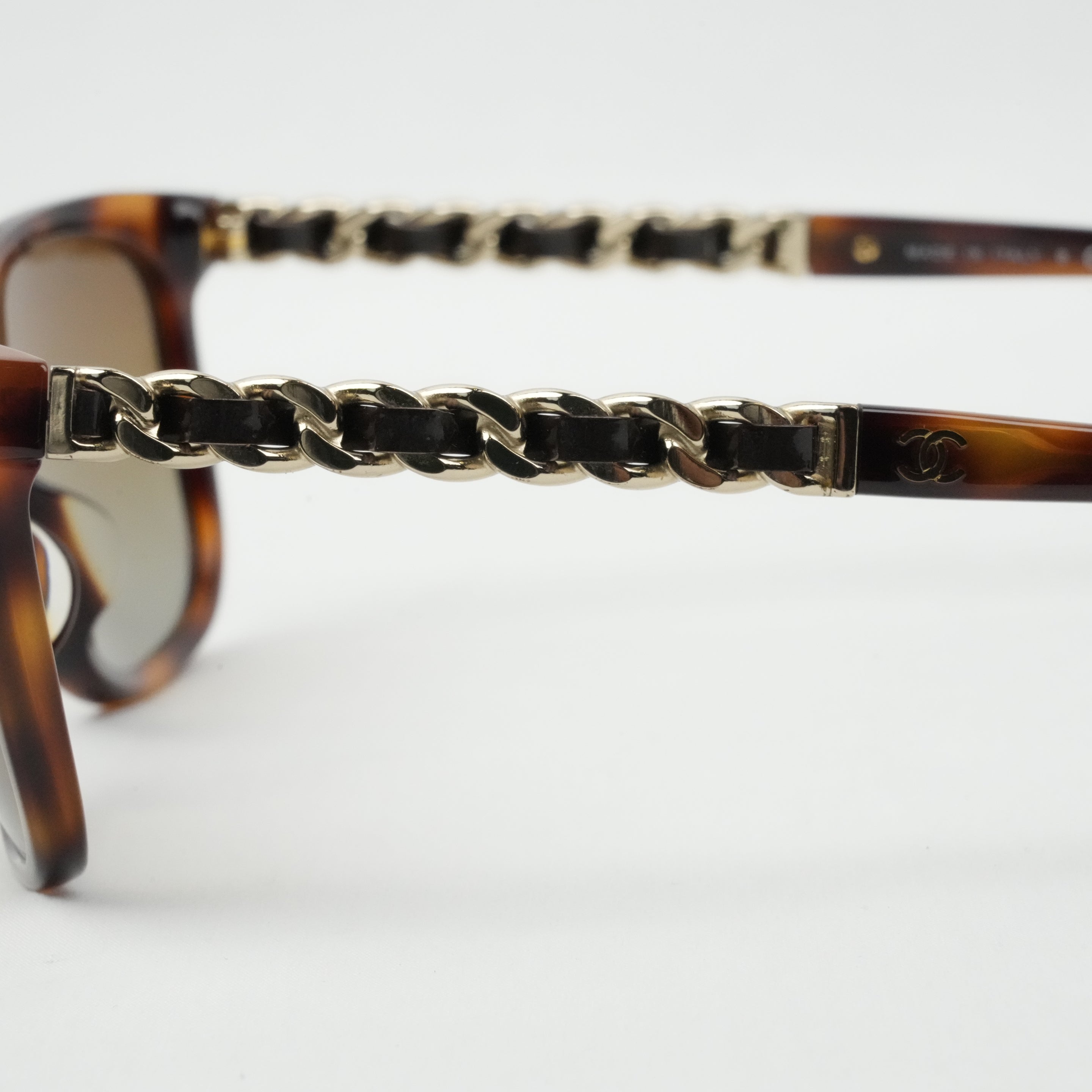 CHANEL Chain Sunglasses