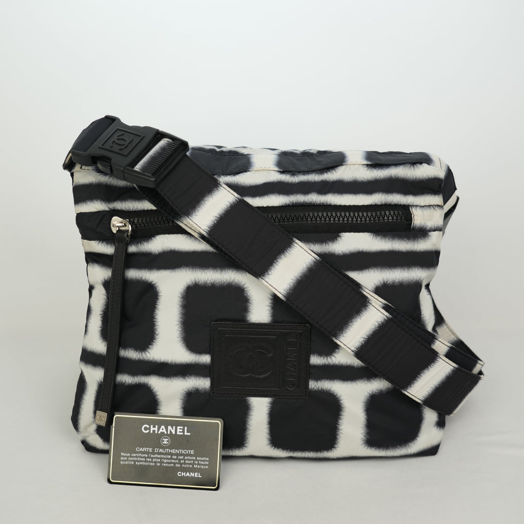 CHANEL 2006-2008 Sports Line Reversible Shoulder Bag