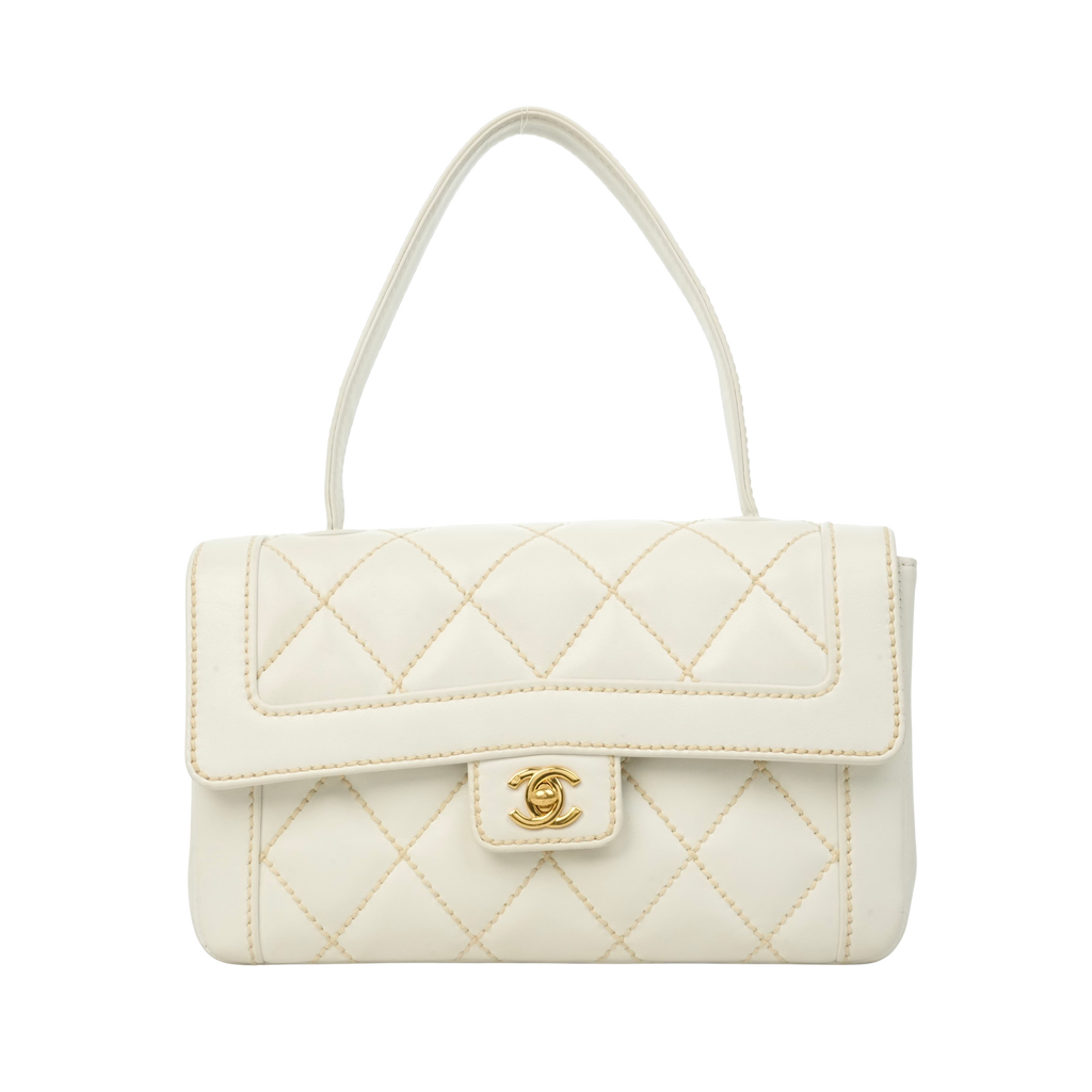 CHANEL 2004-2005 Matelassé Handbag