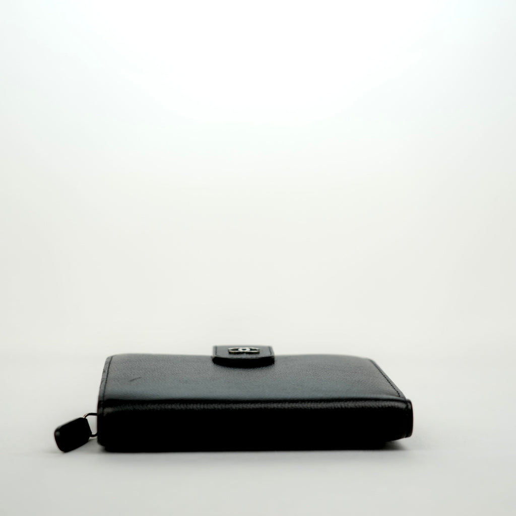 CHANEL Bi-fold Wallet