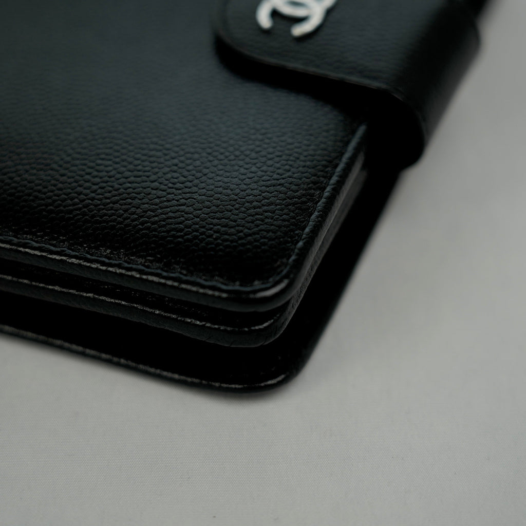 CHANEL Bi-fold Wallet