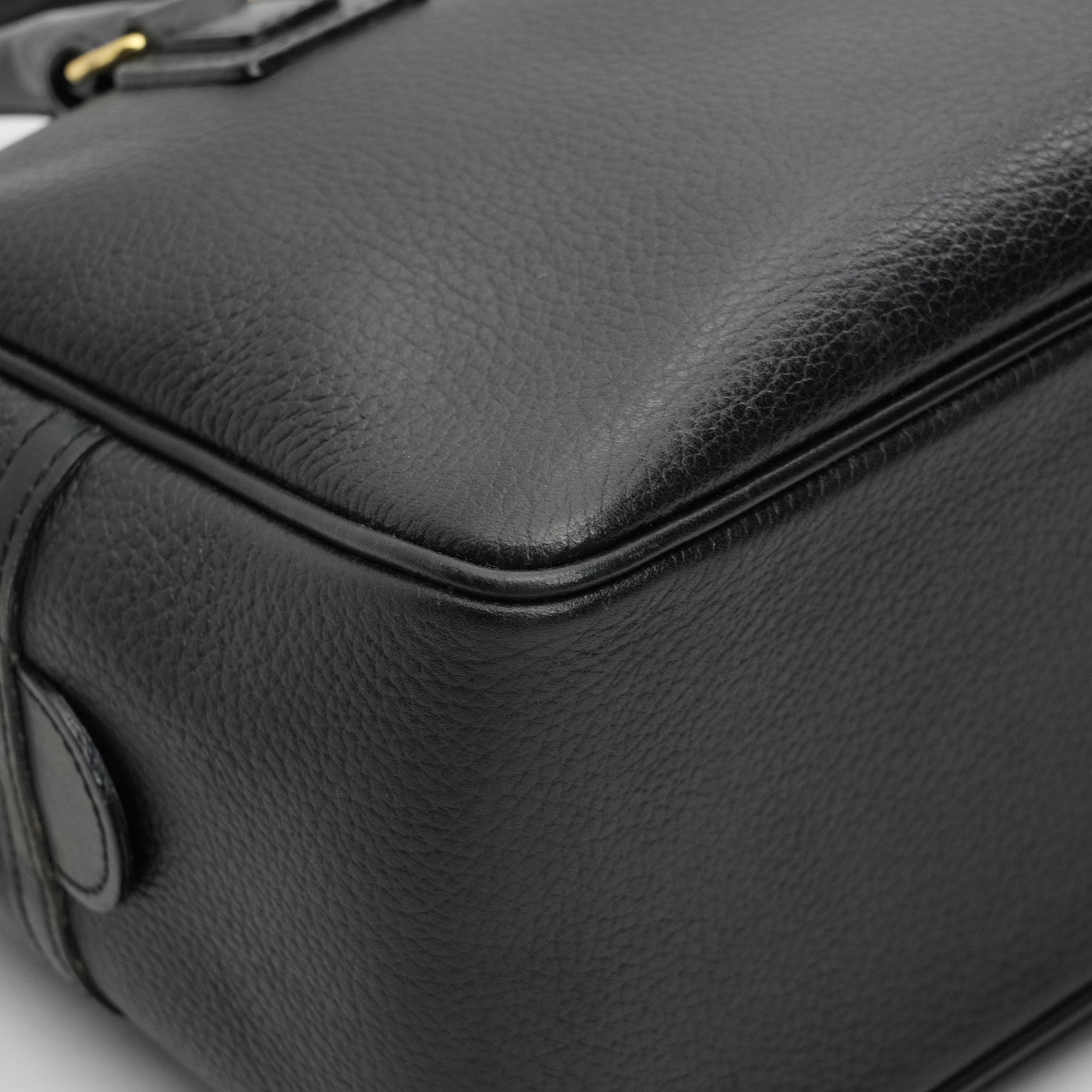 BURBERRY Leather Handbag
