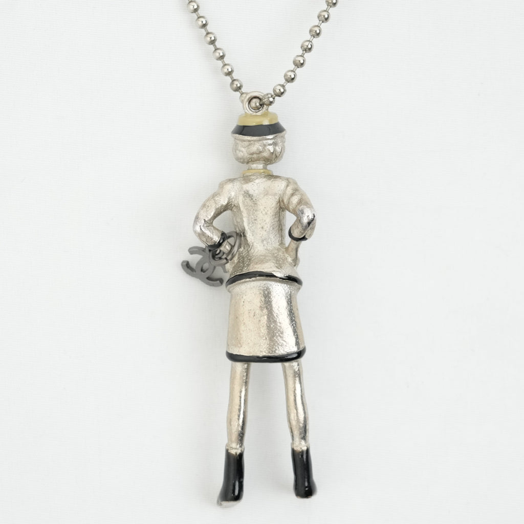 CHANEL 2002 Necklace