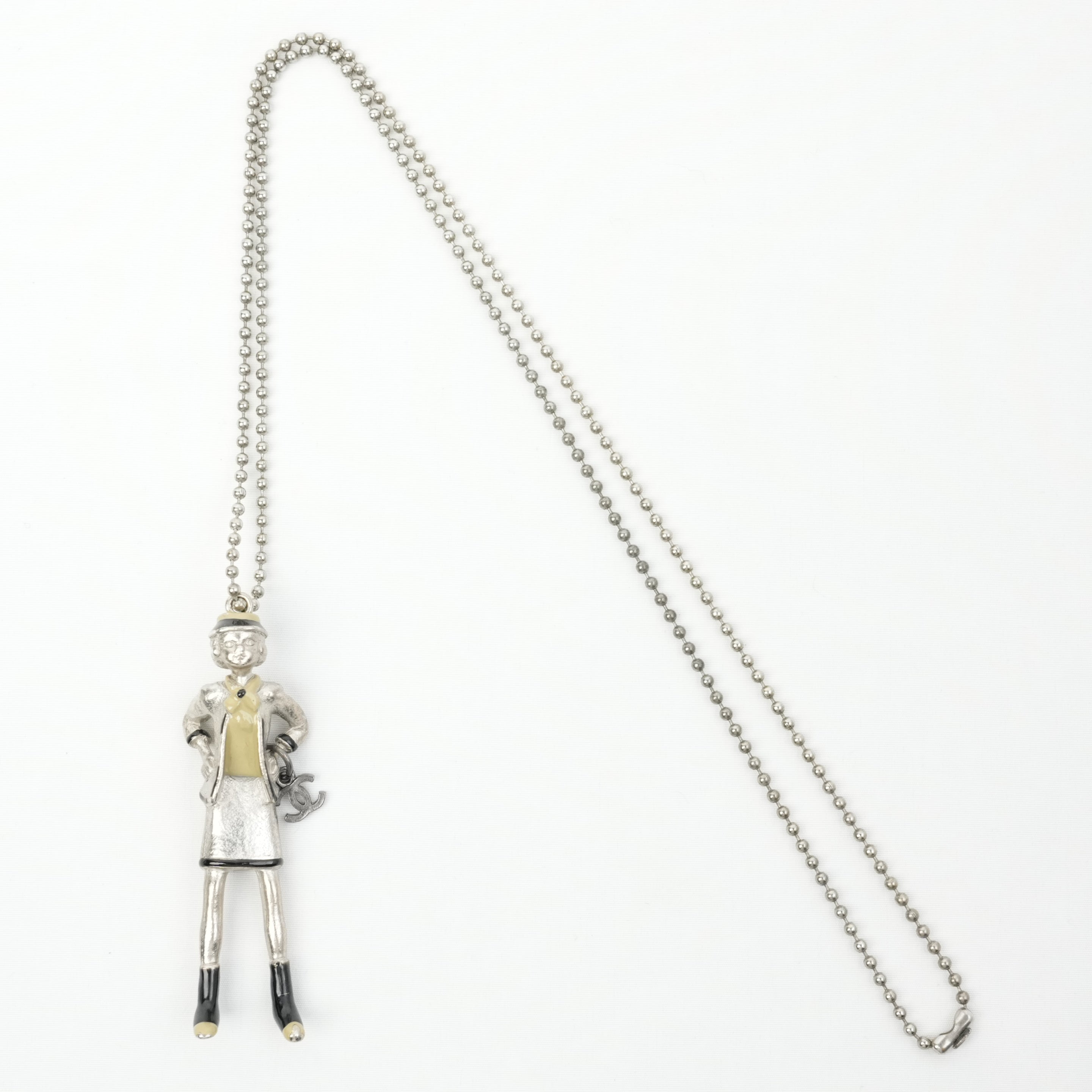 CHANEL 2002 Necklace