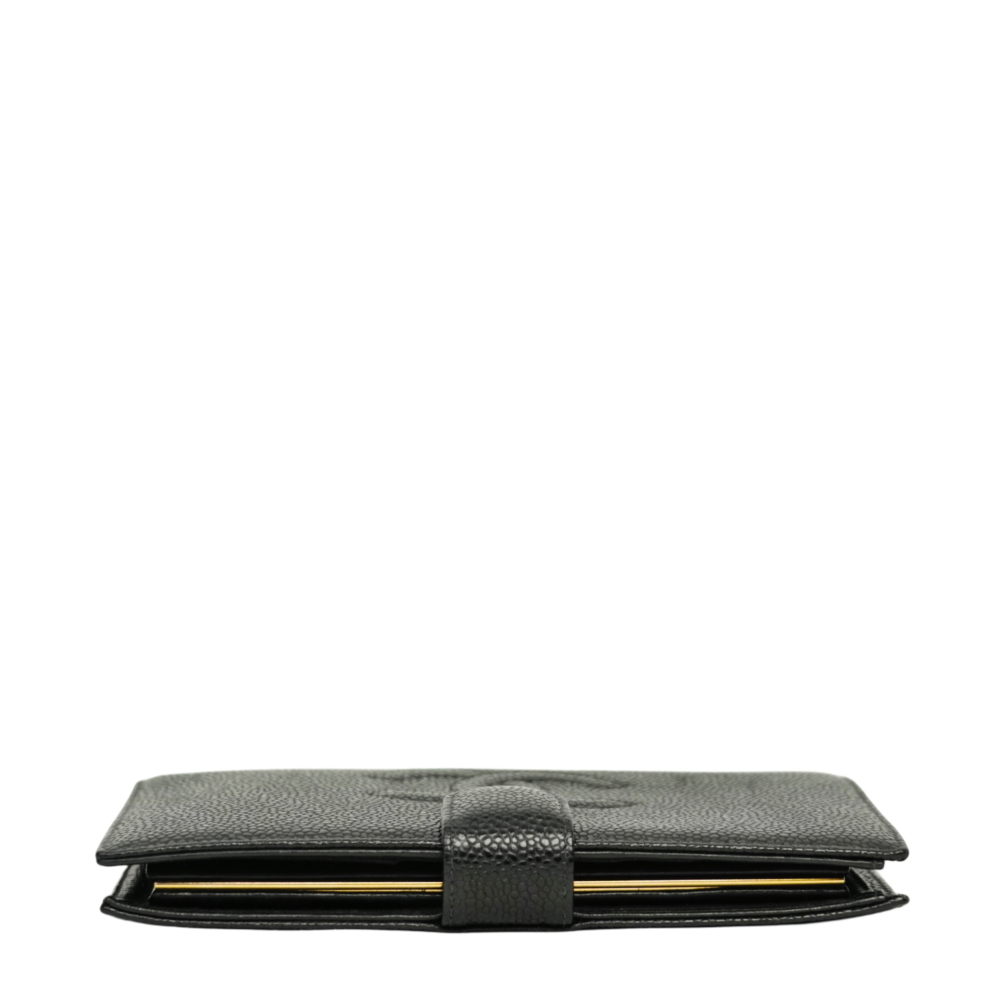 CHANEL 2003–2004 Coco Mark Caviar Skin Bifold Long Wallet