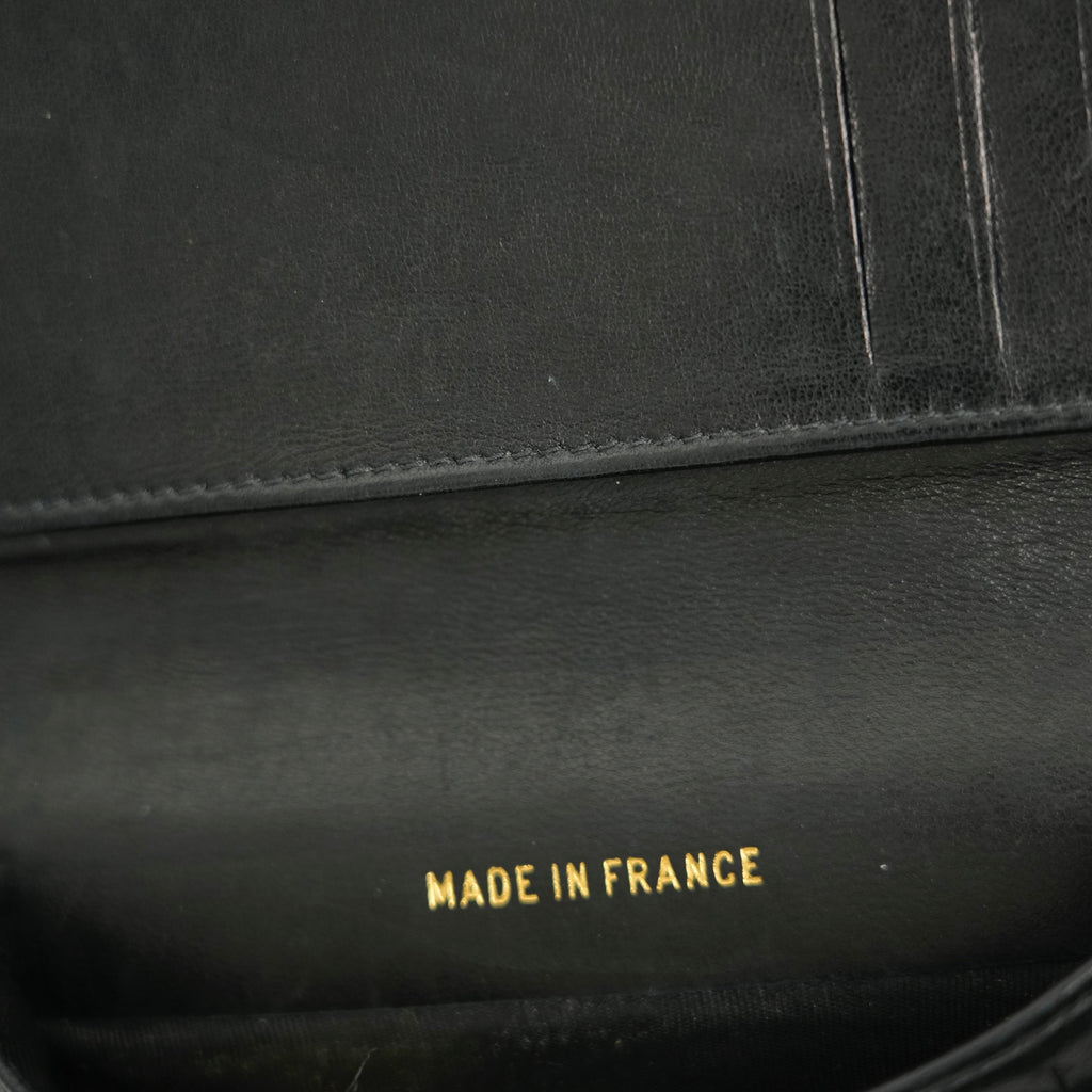 CHANEL 1996-1997 Caviar Skin Coco Mark Card Case