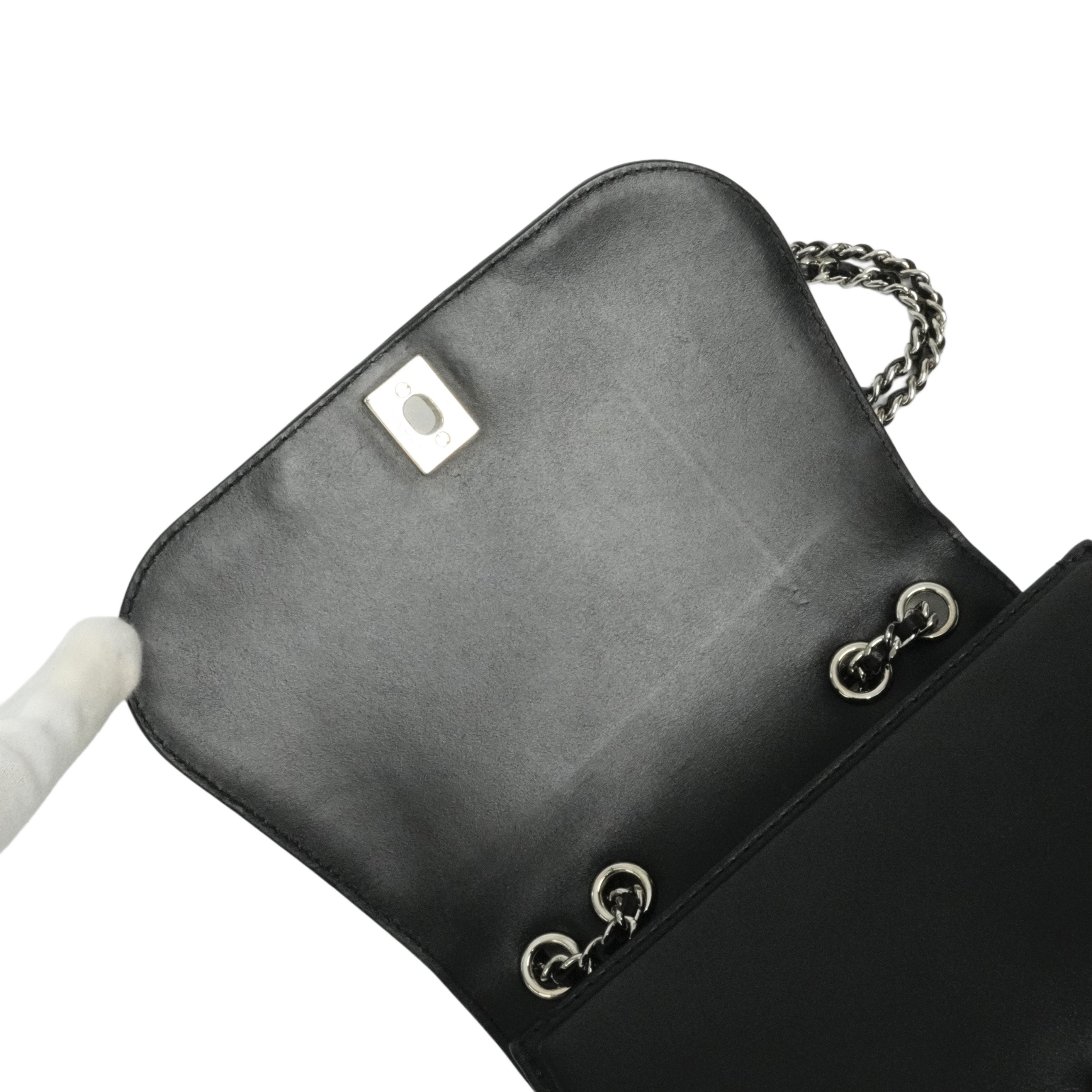 CHANEL Coco Mark Chain Shoulder Bag