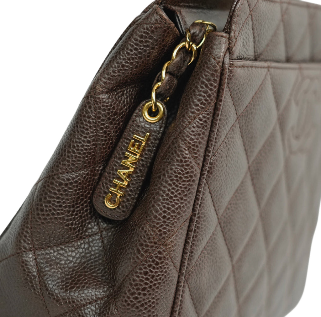 CHANEL 1996–1997 Matelasse Caviar Skin Handbag