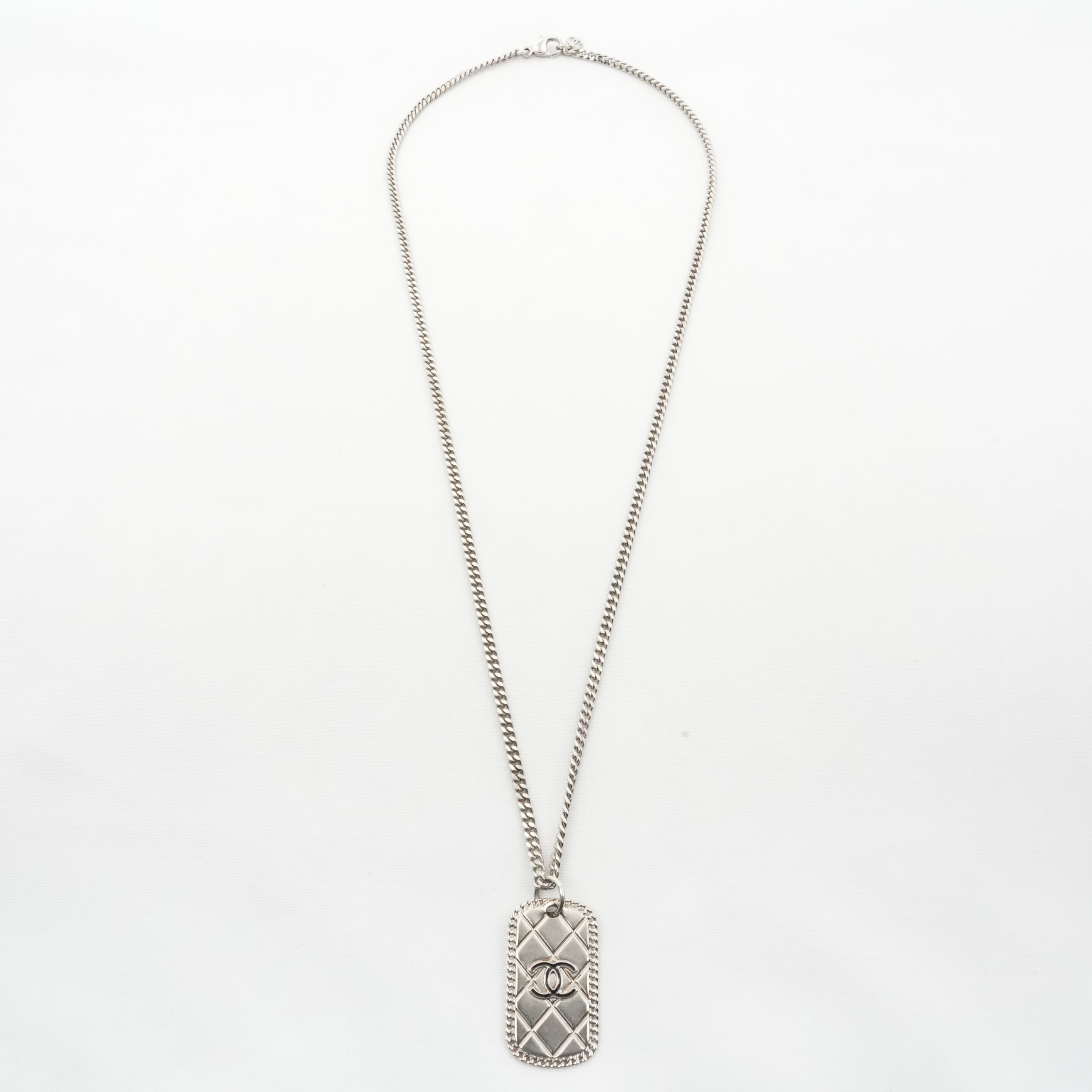 CHANEL 2009 Coco Mark Matelassé Necklace